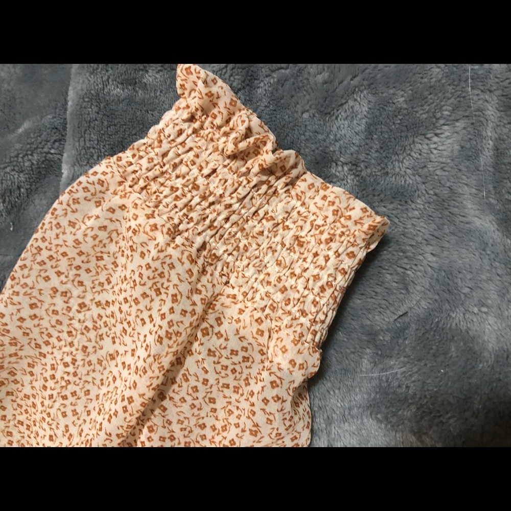 Women’s Top Size L - Picture 3 of 4